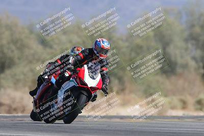 media/Oct-13-2025-Moto Forza (Mon) [[a66d839500]]/4-C Group/Session 4 Turn 7/